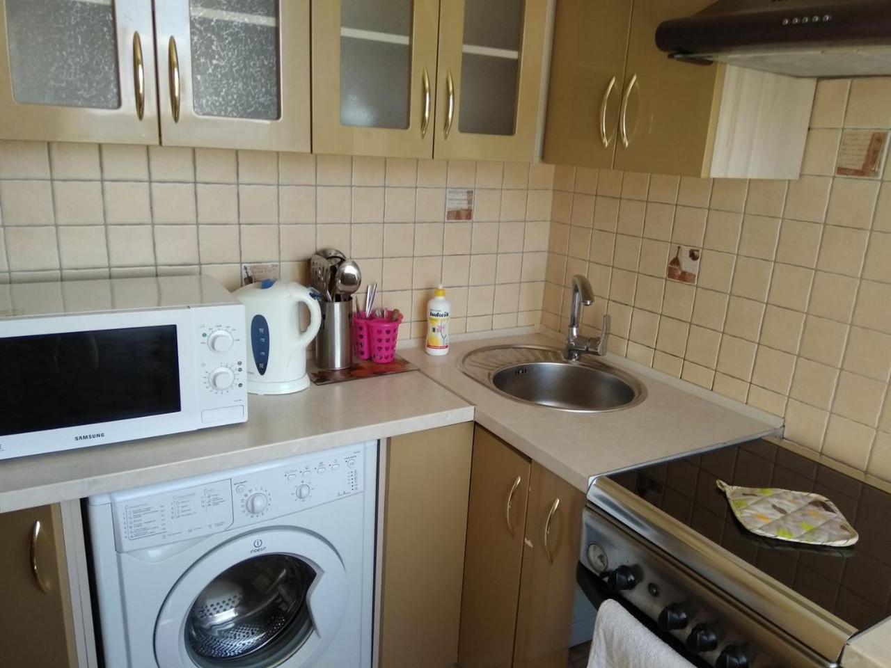 Apartment 2 Rooms Slobozhansky Prospekt Nizhnednepsovsk Exterior foto